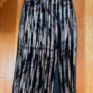 Top Shop Black Shimmery Velvet Midi Skirt Size US 2